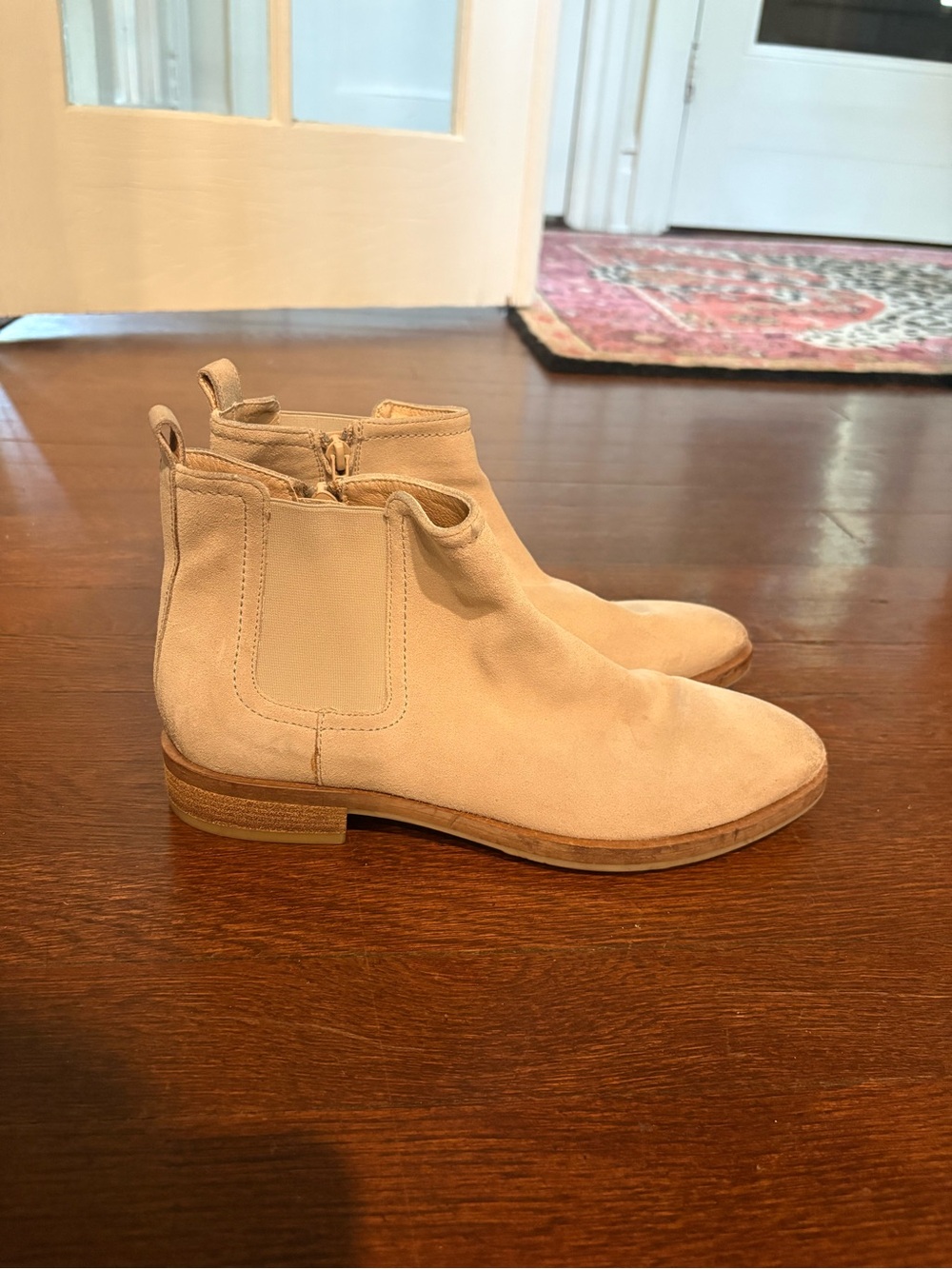 Geox Beige Suede Chelsea Ankle Boots